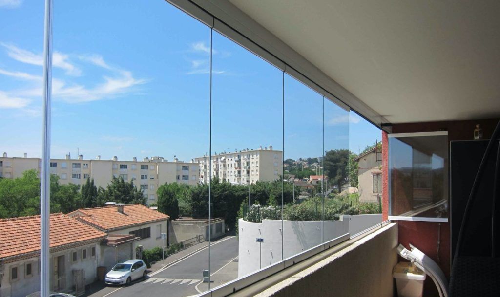 balconi chiusi con vetrate a Verona