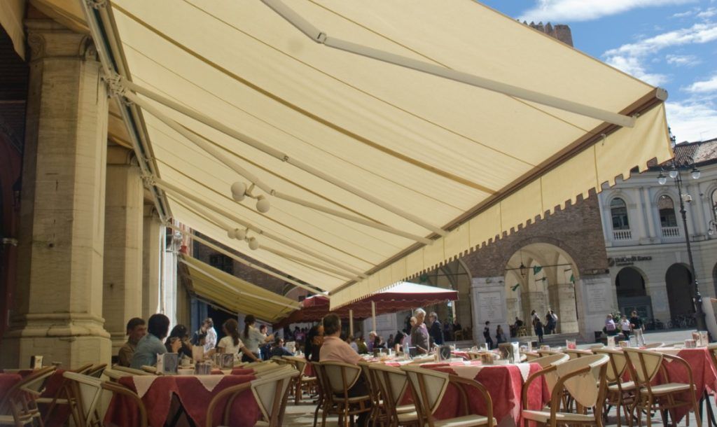 tende a braccio estensibile a Verona